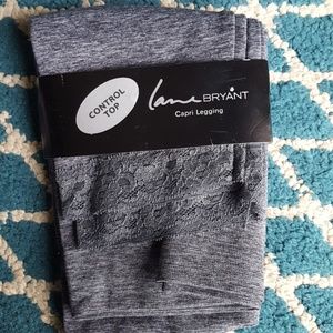 Lane Bryant control top capri leggings